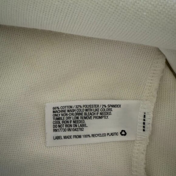 A New Day Sleeveless Halter Crop Tank - Picture 4 of 4